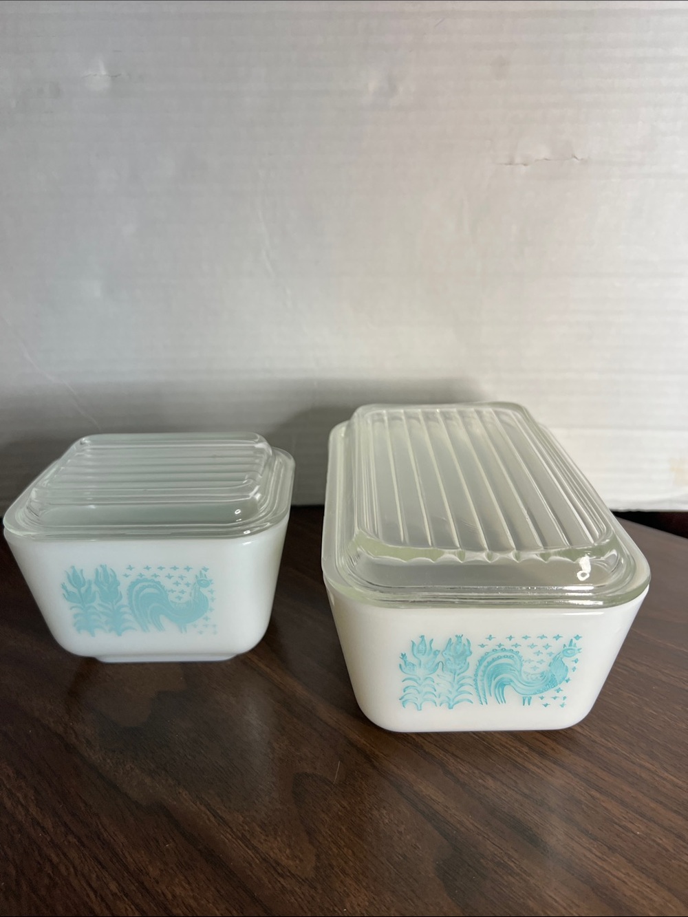 Vintage- Pyrex Amish Butterprint  Refrigerator Dishes 4 pcs